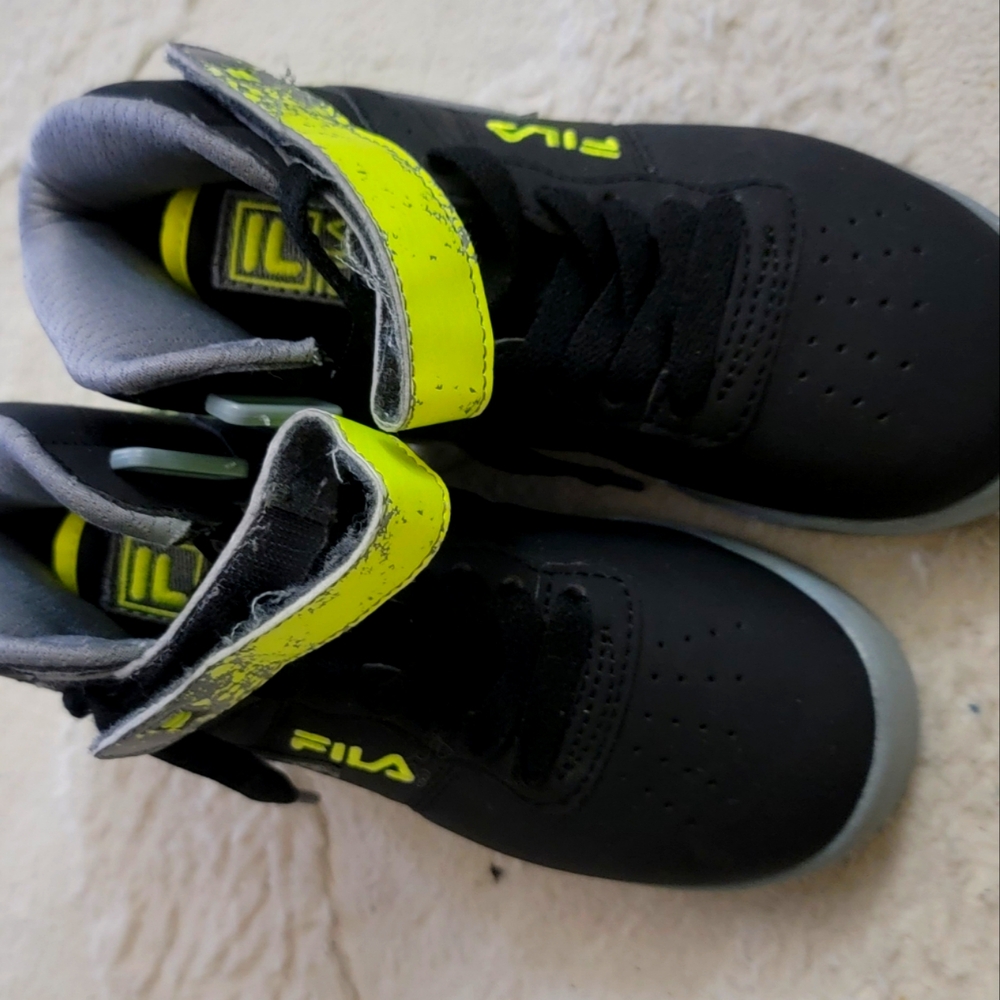 Fila kids sneakers